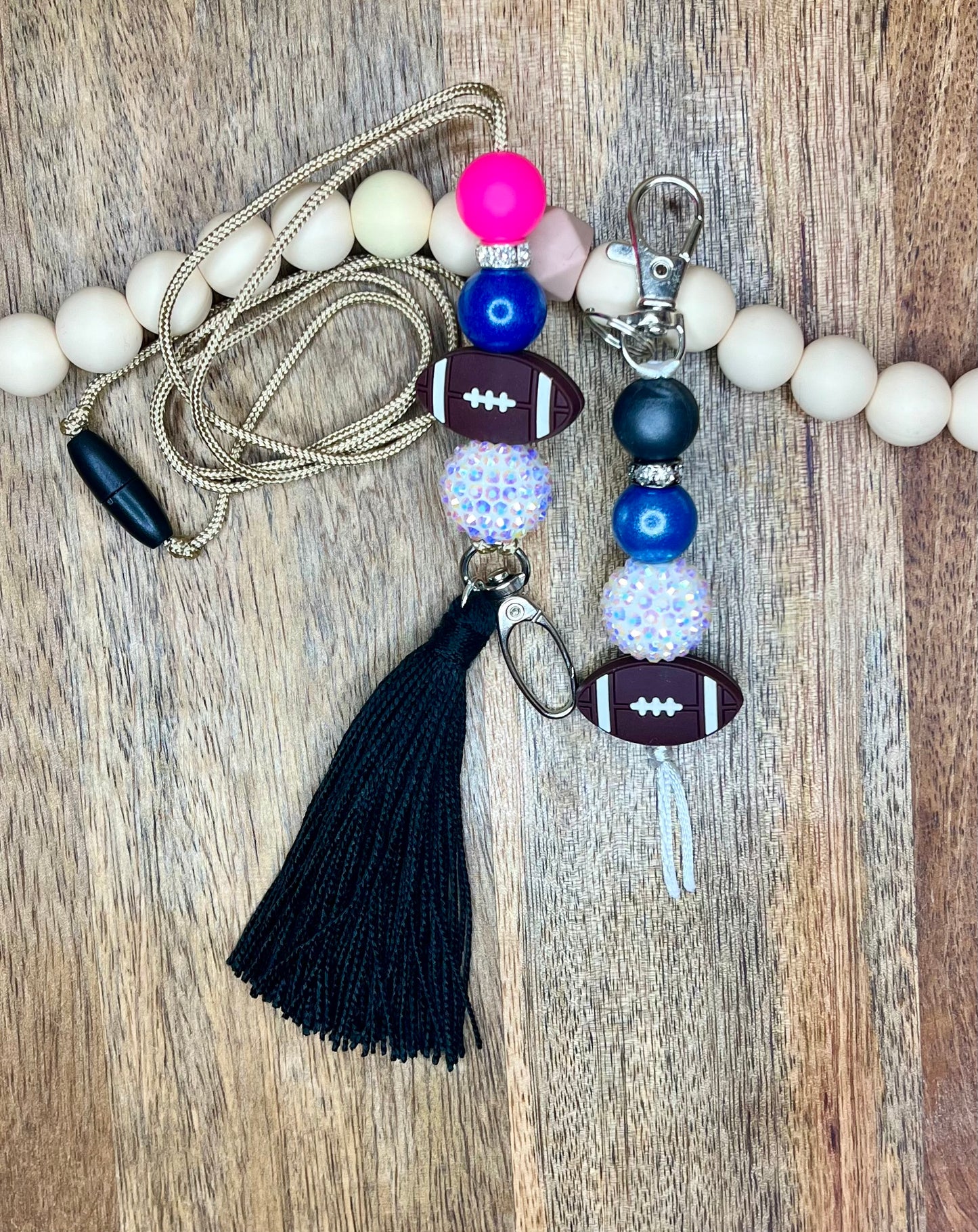 Custom lanyard