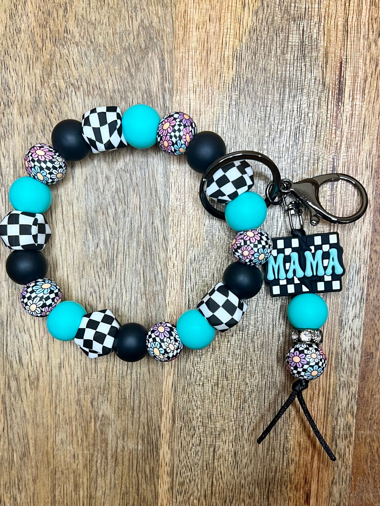 Custom wristlet with dangle keychain