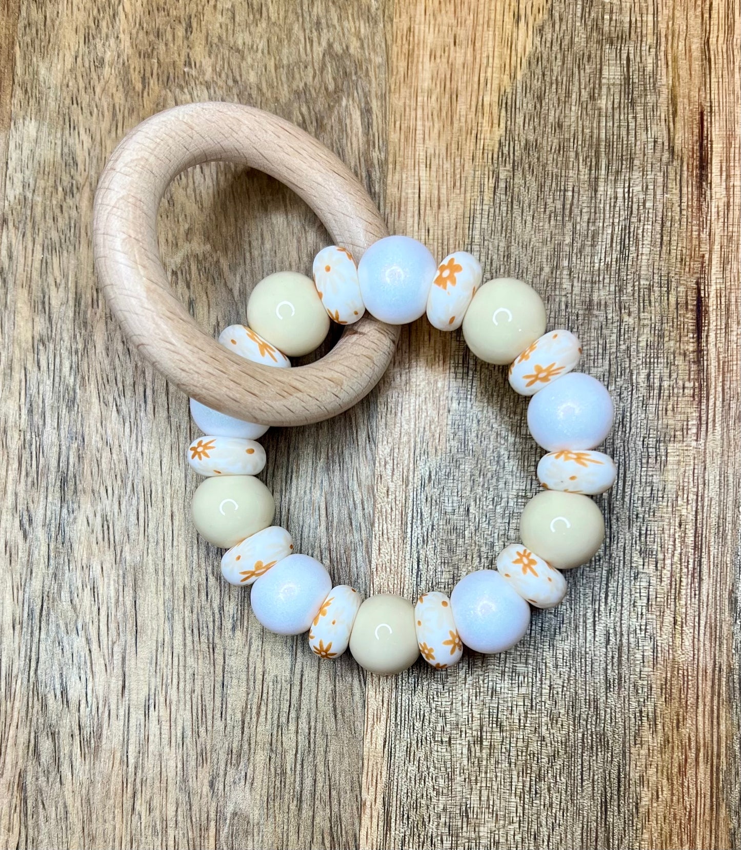 Boho daisy abacus teether ring