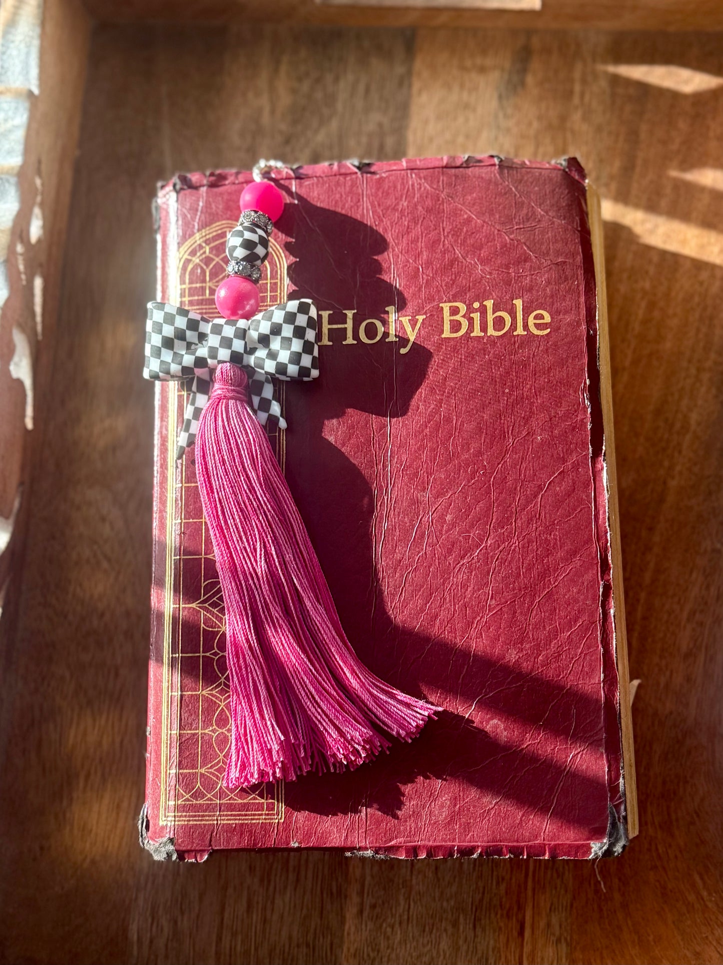 Pink checkered bow xl Bible tassel