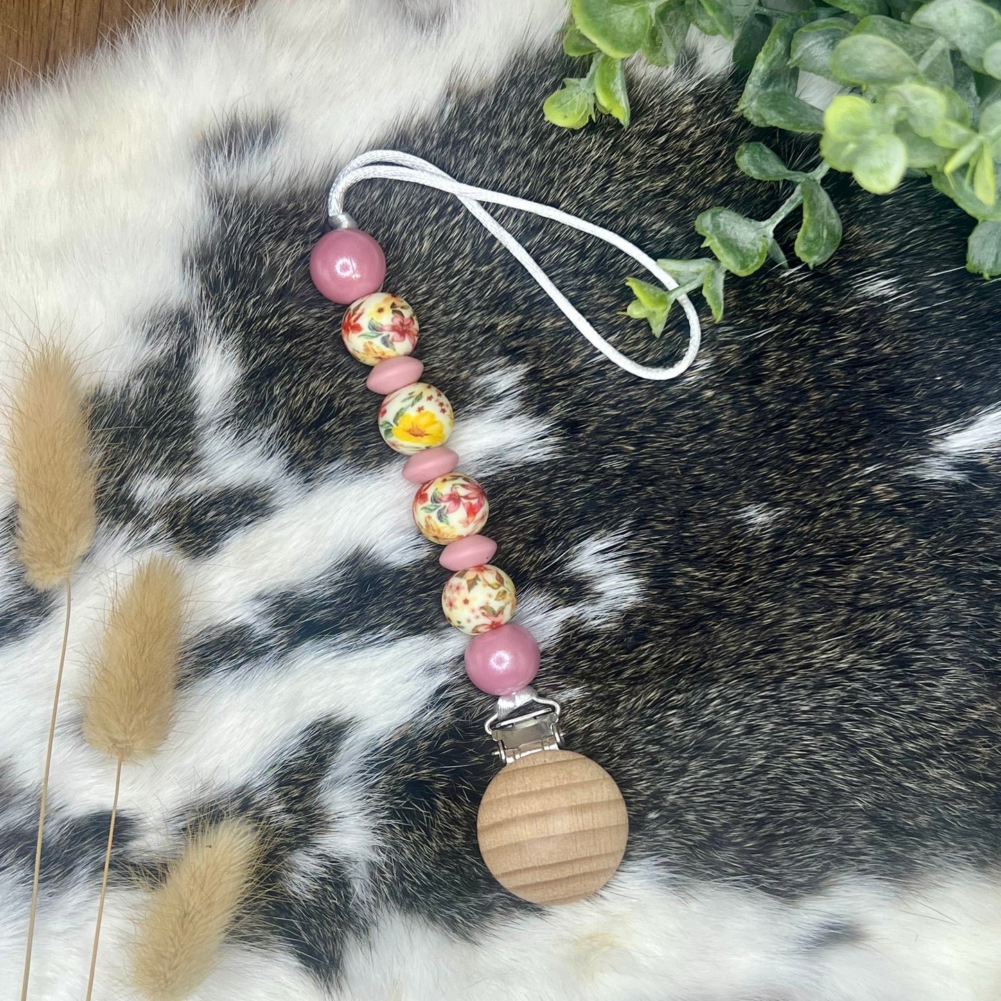 Western floral pacifier clip