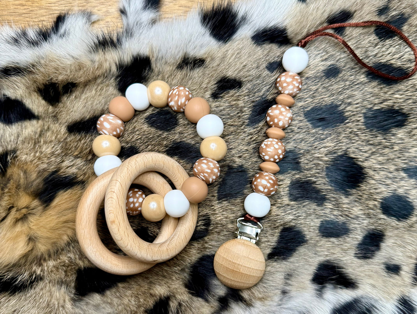 Oh deer pacifier clip + teether ring set