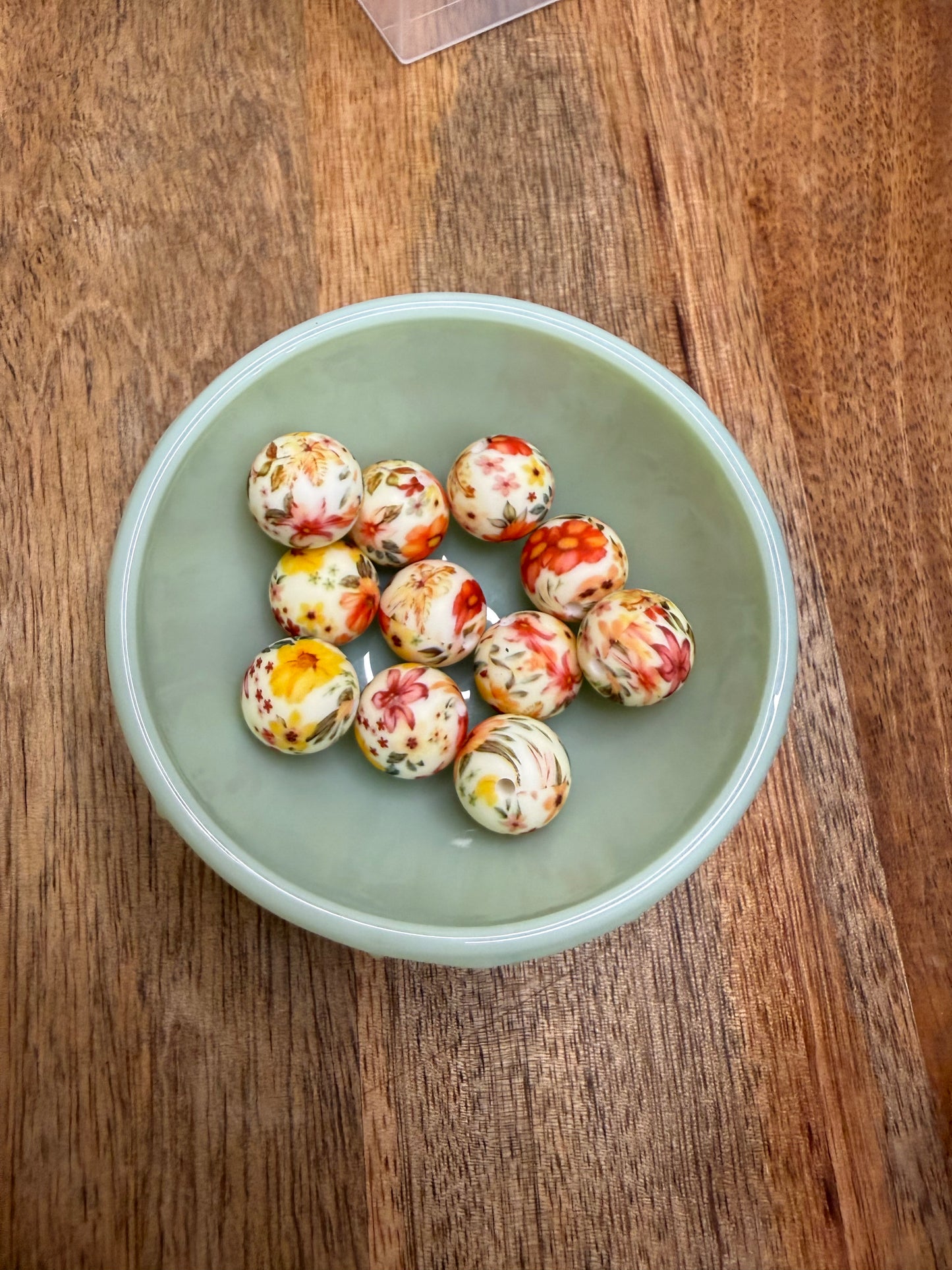 Western florals 15mm / 15 count