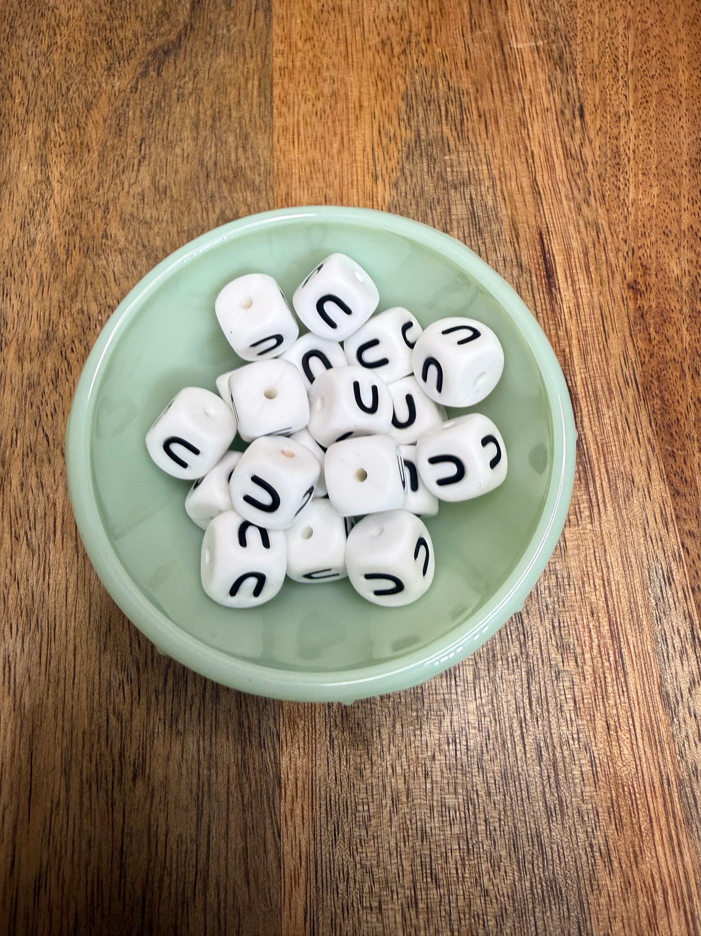 Letter U block bead - 40 count
