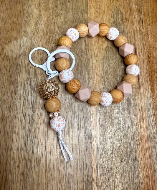 Woods&floral wristlet w/dangle keychain