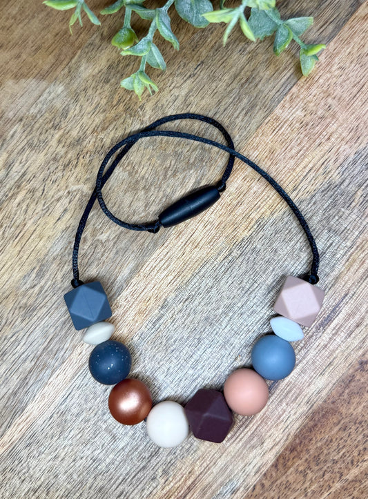 Neutral tones chew necklace