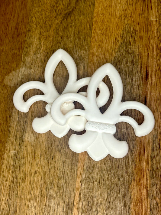 Fleur-de-lis teether