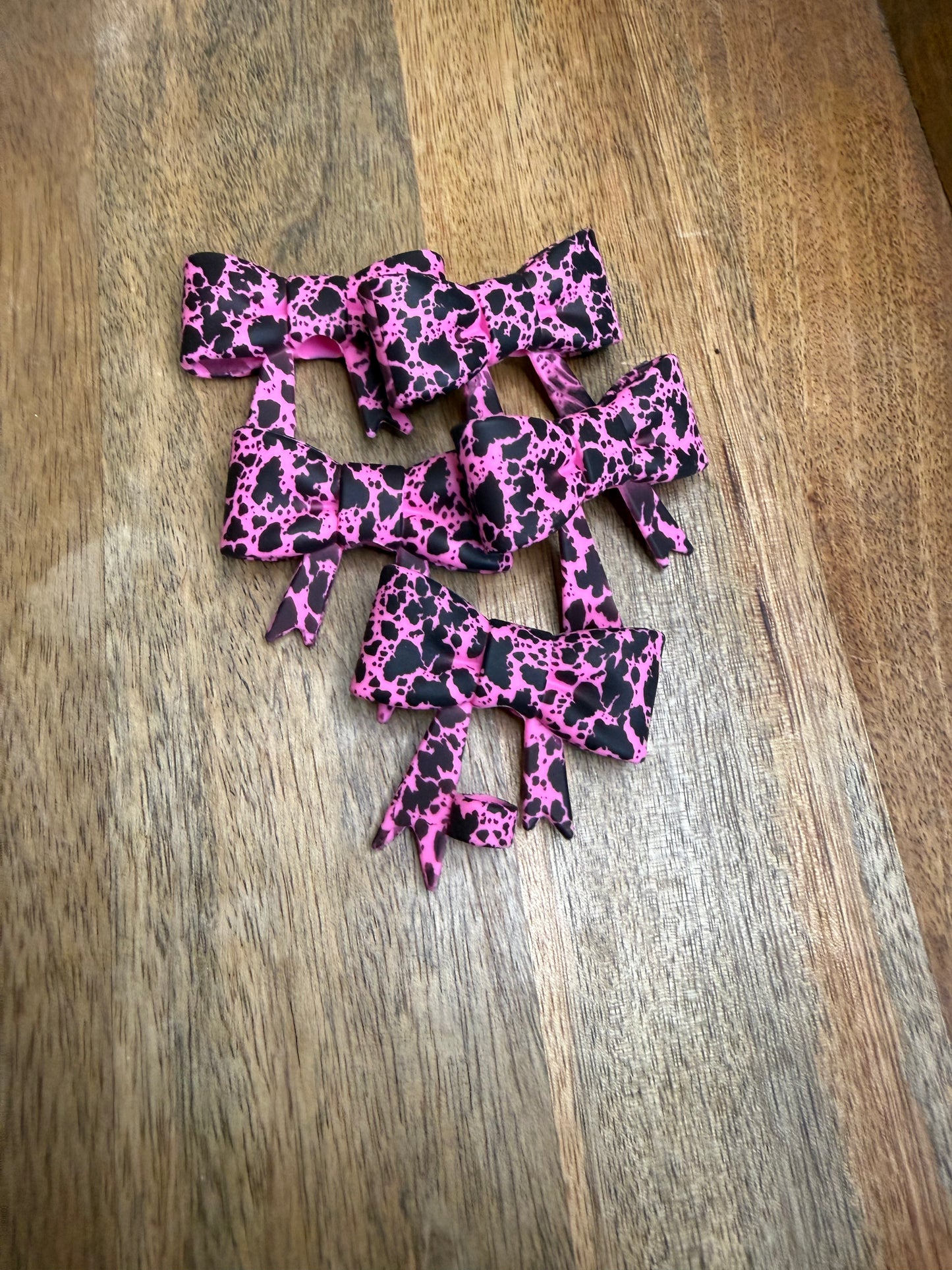 Pink cowprint bow topper / 5 count
