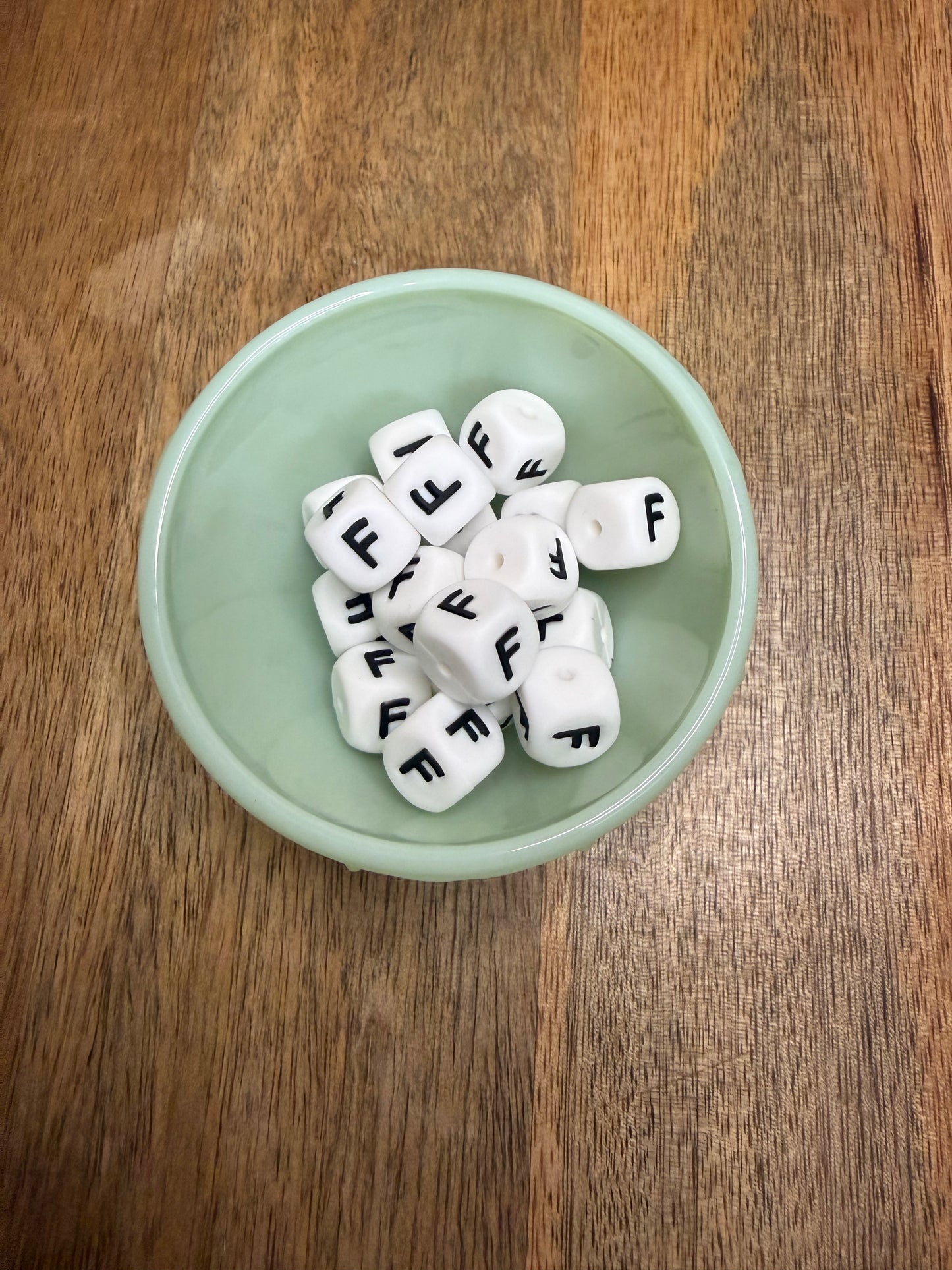 Letter F block bead - 40 count