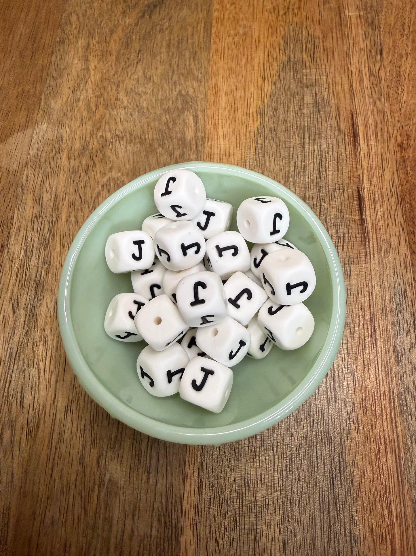 Letter J block bead - 40 count