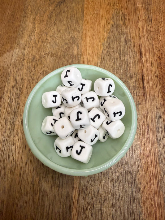 Letter J block bead - 40 count