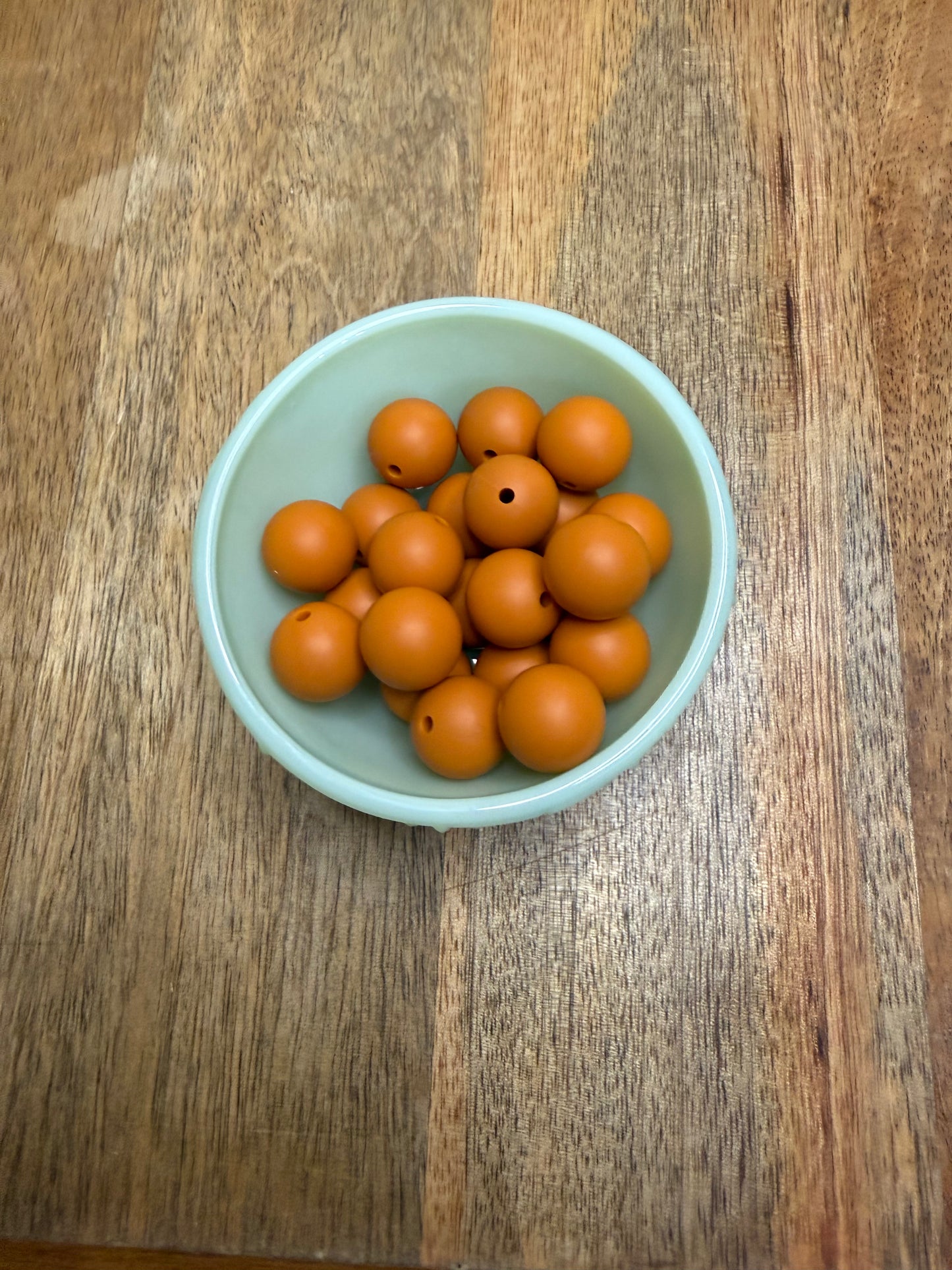 Solid burnt orange 15mm - 32 count