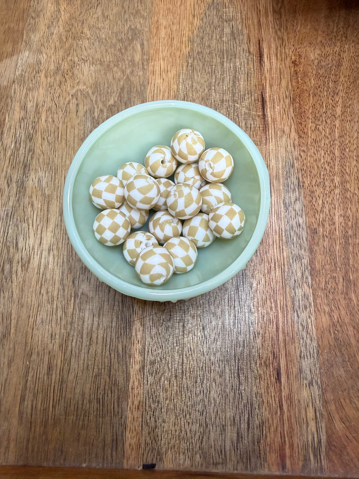 Tan checker 15mm - 10 count